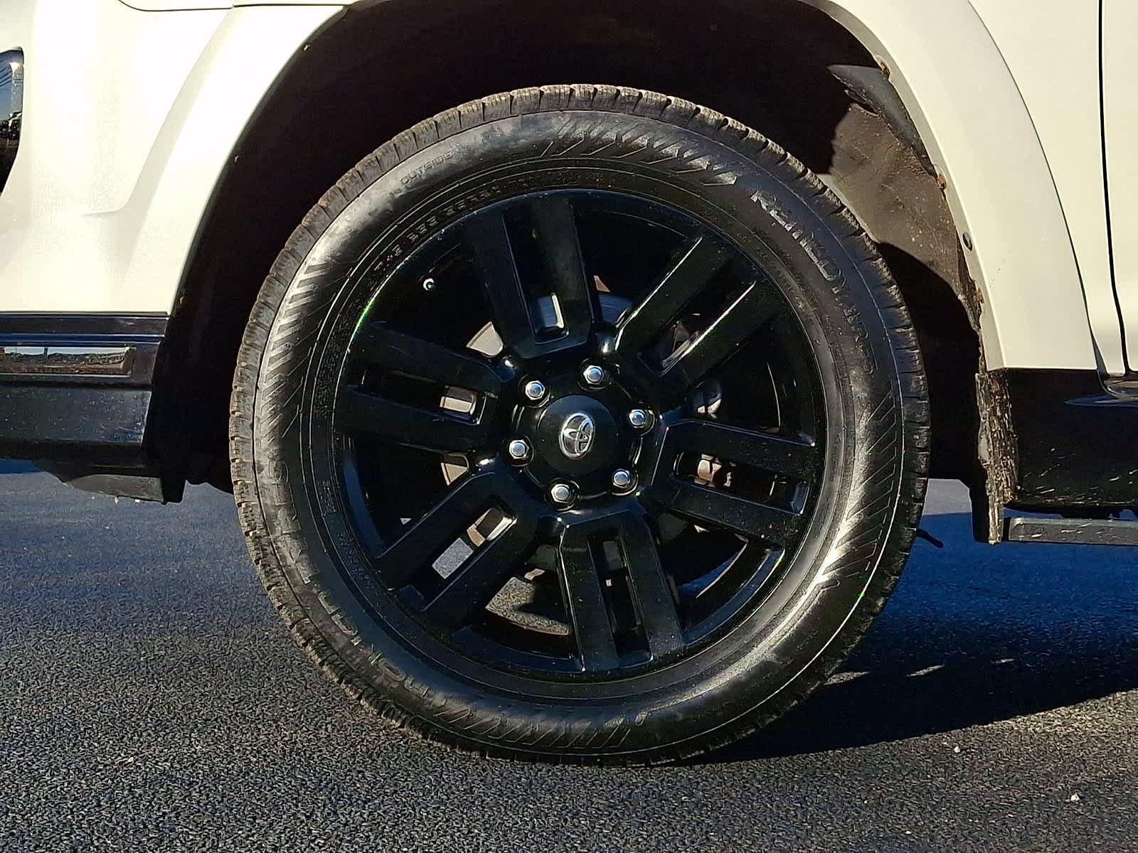 Used 2019 Toyota 4Runner Limited AWD/4WD image 10