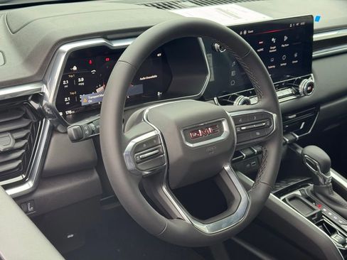 New 2026 GMC Canyon Elevation w/ Convenience Package image 16