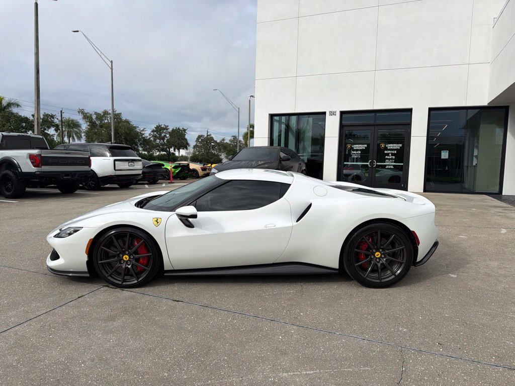 Used 2023 Ferrari 296 GTB RWD image 2