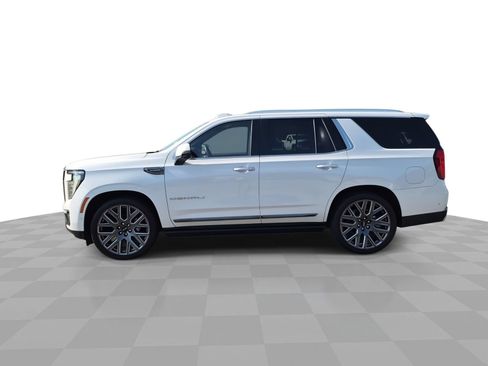 Certified 2025 GMC Yukon Denali Ultimate AWD/4WD image 5