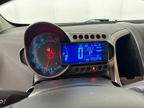 Used 2012 Chevrolet Sonic LT image 18