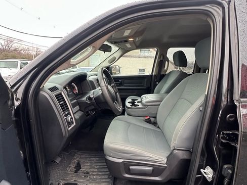 Used 2015 RAM 1500 Express image 10