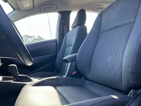 Used 2024 Toyota Corolla LE FWD image 15