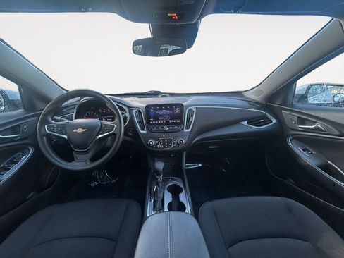 Used 2024 Chevrolet Malibu LT FWD image 13