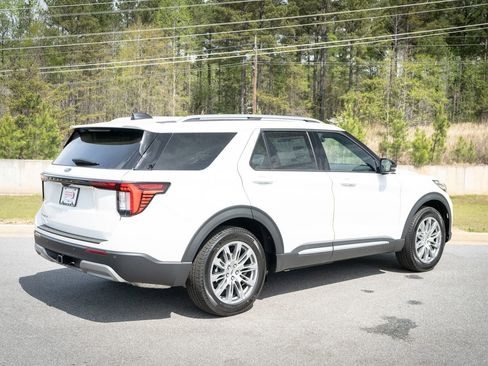 New 2026 Ford Explorer Platinum image 19