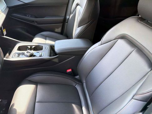 New 2026 Jeep Cherokee Limited AWD/4WD image 7