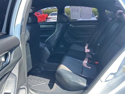 Used 2018 Honda Accord Sport image 16