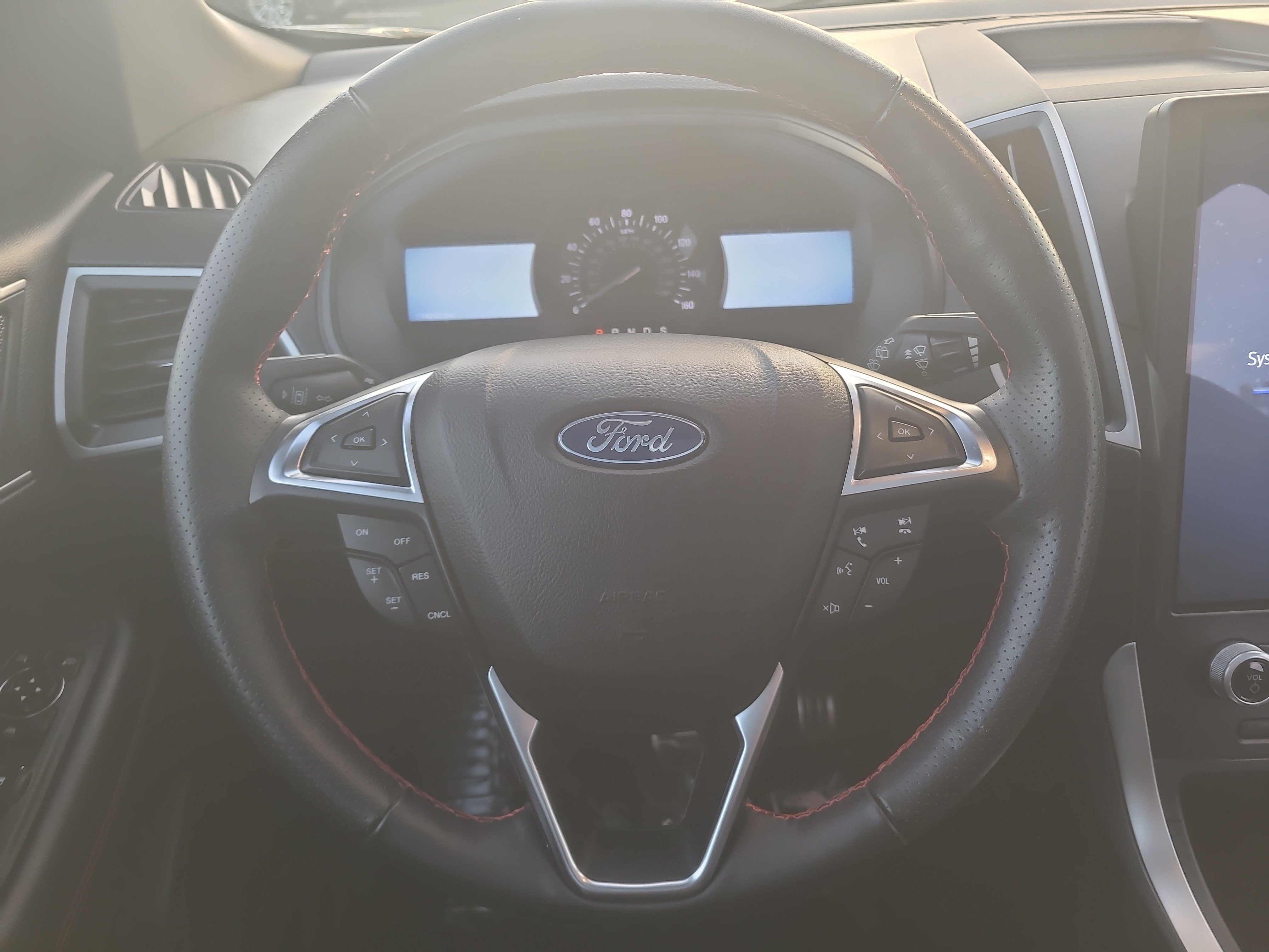 Used 2023 Ford Edge ST-Line AWD/4WD image 22