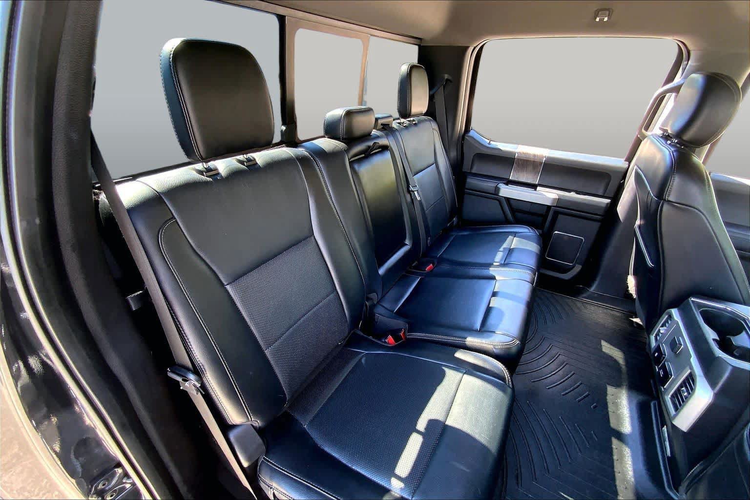 Used 2019 Ford F250 Lariat w/ Lariat Ultimate Package AWD/4WD image 20
