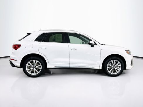 Used 2023 Audi Q3 2.0T Premium AWD/4WD image 10