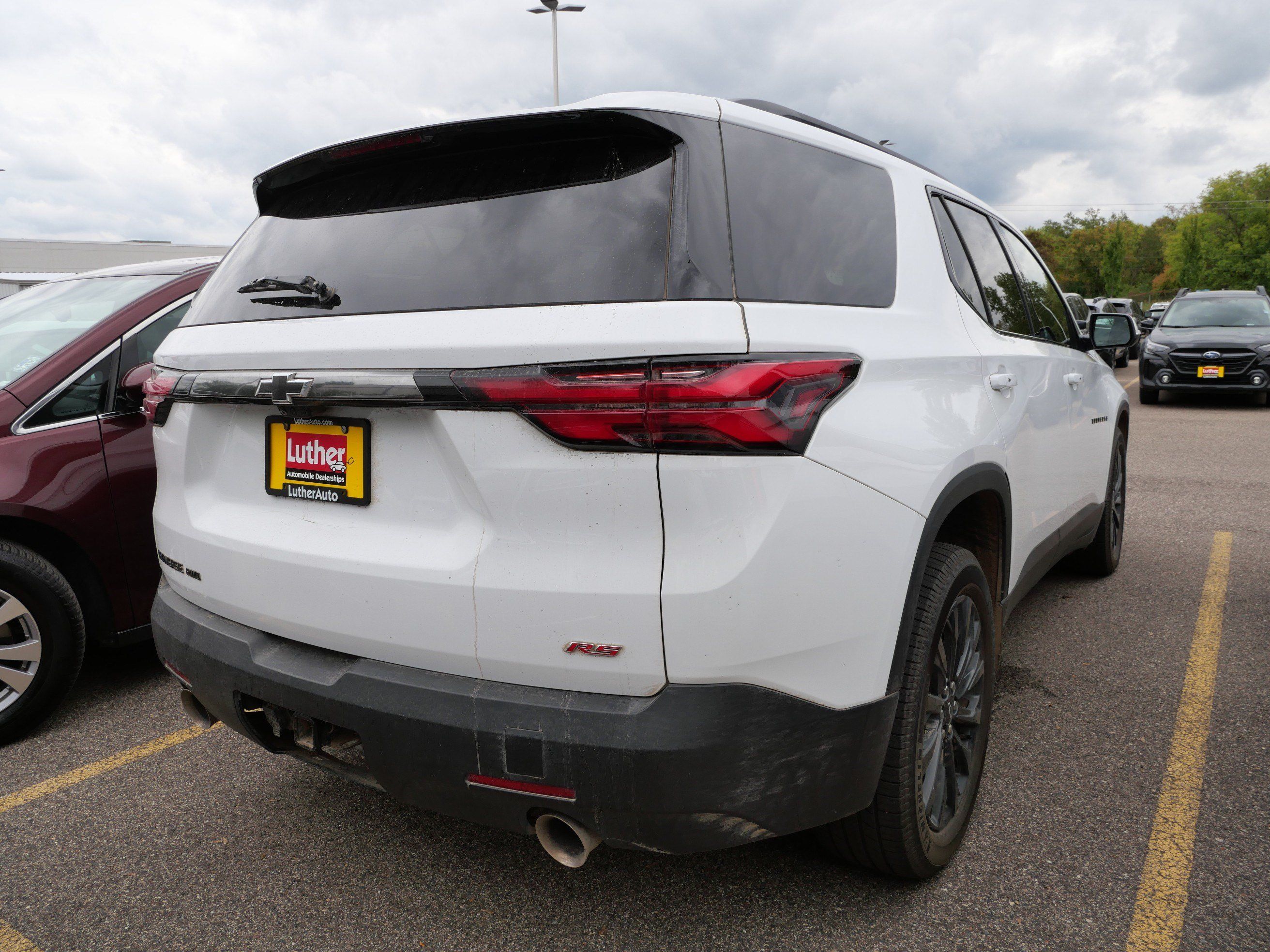Used 2023 Chevrolet Traverse RS AWD/4WD image 7