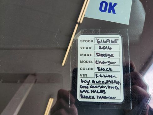 Used 2016 Dodge Charger SE w/ Blacktop Package image 13