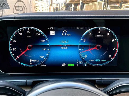 Used 2021 Mercedes-Benz GLS 450 4MATIC image 25