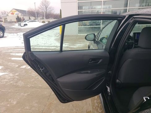 Used 2024 Toyota Corolla LE image 14
