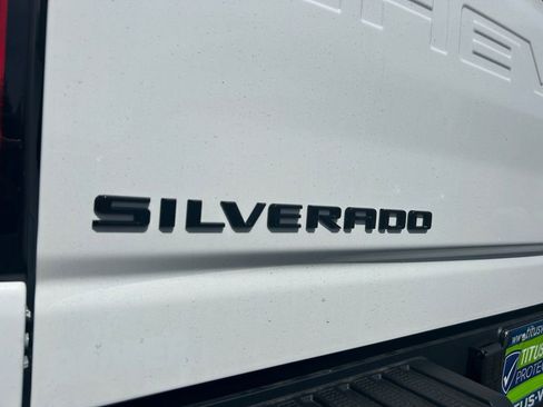 New 2026 Chevrolet Silverado 3500 LTZ w/ LTZ Plus Package AWD/4WD image 32