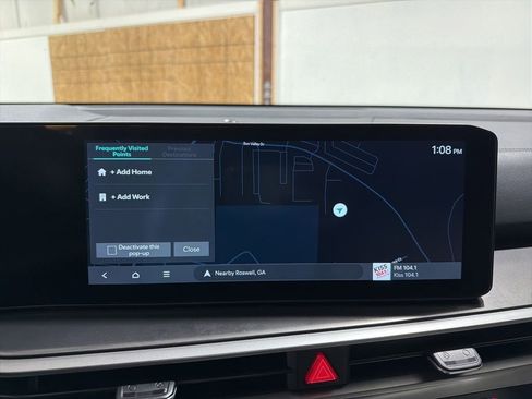 Used 2024 Kia Sorento S image 17