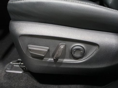 Used 2024 Toyota Grand Highlander Platinum image 12