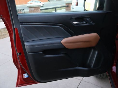 Used 2024 GMC Canyon AT4 w/ AT4 Premium Package image 20