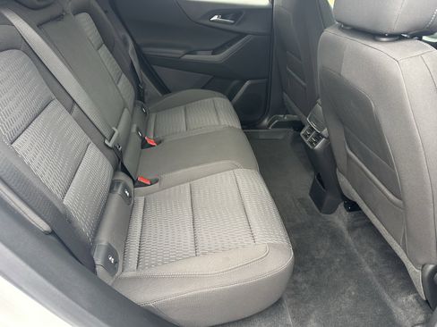 New 2026 Chevrolet Equinox LT image 16