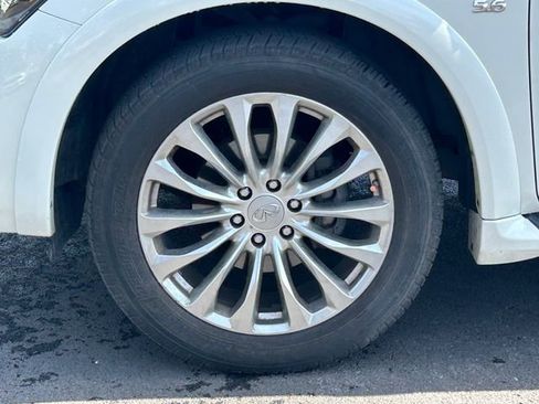 Used 2015 INFINITI QX80 4WD w/ 22" Wheel Package image 11