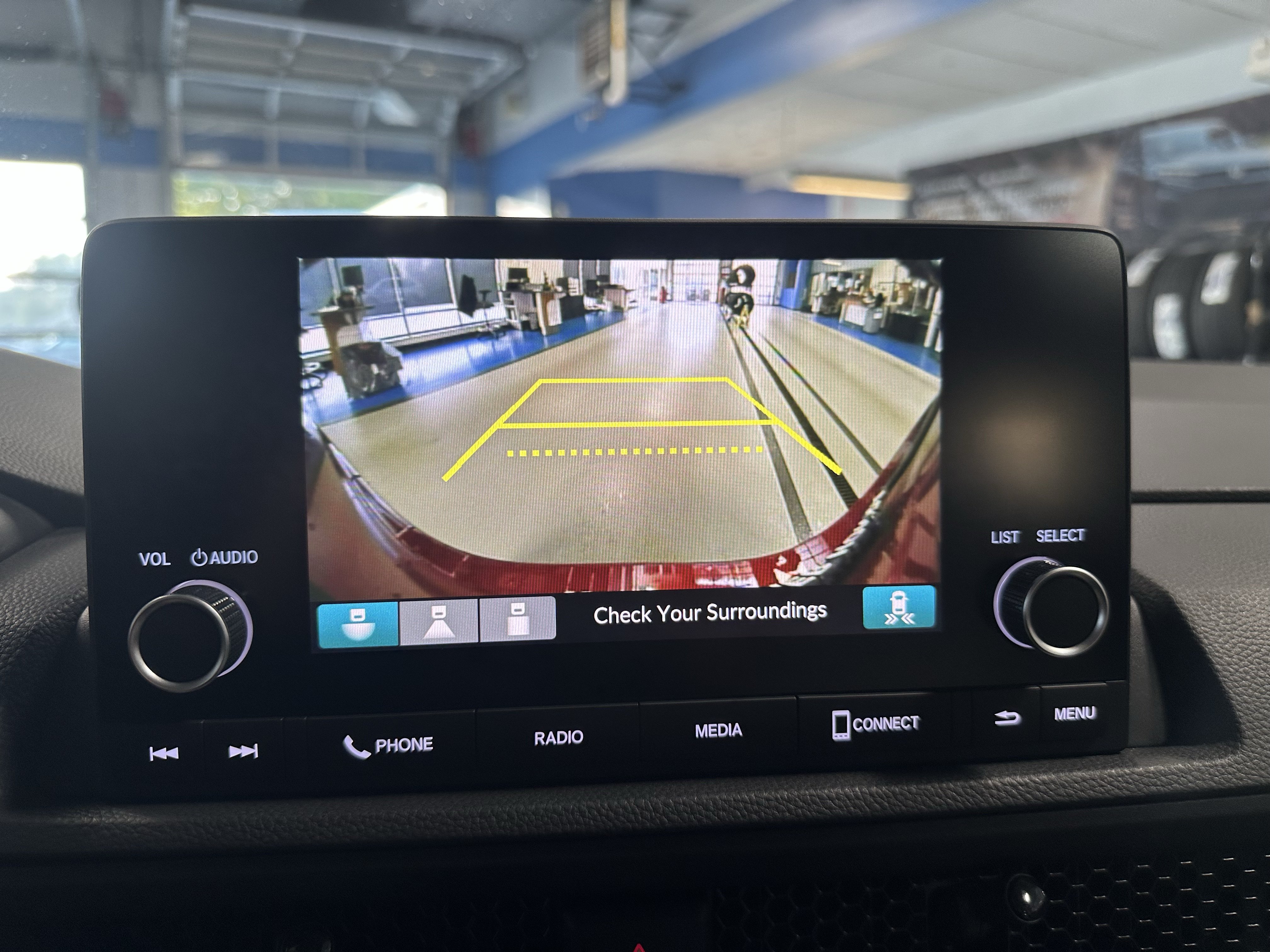 Used 2025 Honda CR-V EX image 15