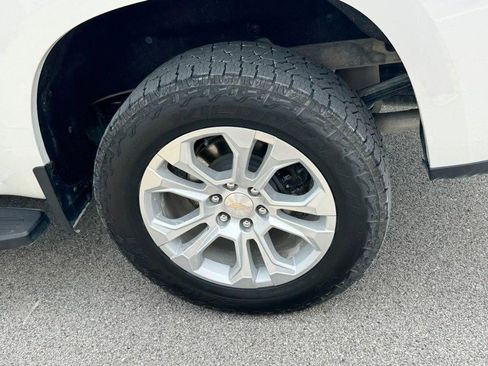 Used 2022 Chevrolet Silverado 1500 LTZ AWD/4WD image 7