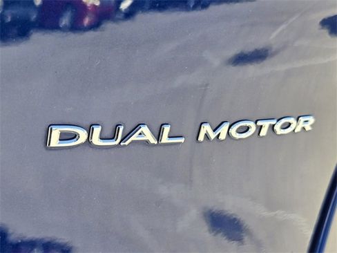 Used 2024 Tesla Model Y Long Range image 14