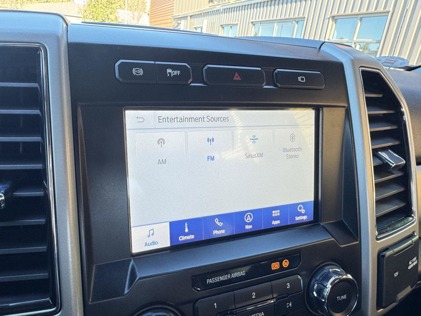 Used 2021 Ford F350 Lariat AWD/4WD image 17