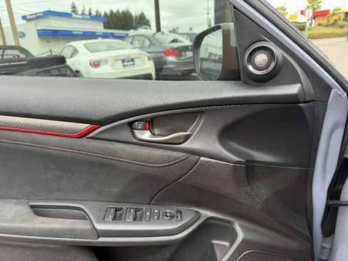 Used 2019 Honda Civic Type R image 24