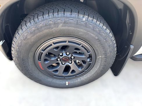 New 2026 Nissan Frontier Pro-X w/ Pro-X Convenience Package image 12