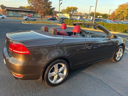 Used 2012 Volkswagen Eos Lux image 19
