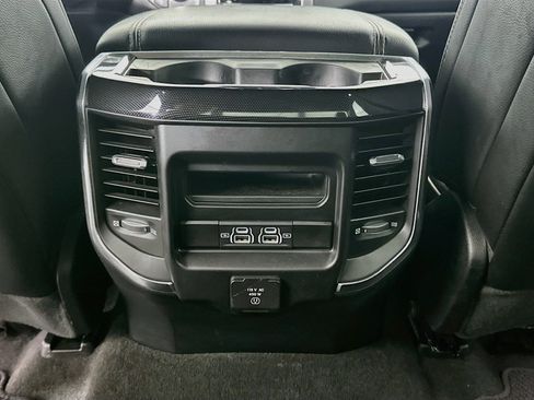 Used 2022 RAM 1500 Laramie AWD/4WD image 29