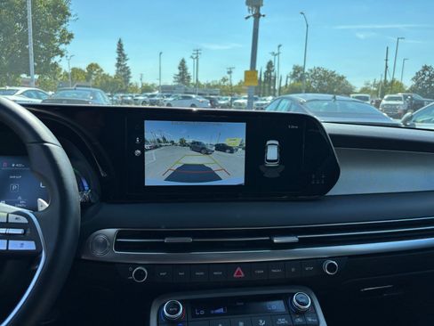 Used 2025 Hyundai Palisade SEL FWD image 27
