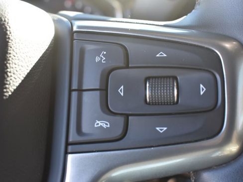 Used 2024 Chevrolet Silverado 2500 LT image 24