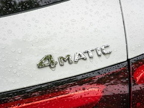 New 2025 Mercedes-Benz GLC 350e 4MATIC image 8