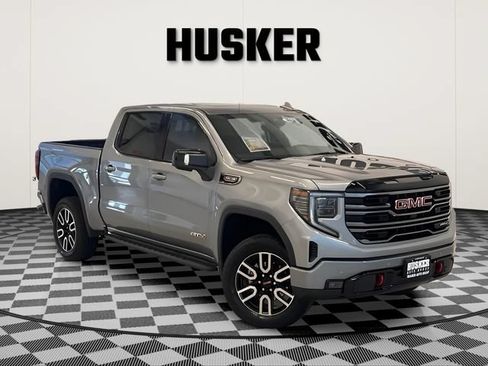 Certified 2025 GMC Sierra 1500 AT4 w/ AT4 Premium Package AWD/4WD image 1
