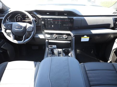 New 2026 GMC Sierra 1500 AT4X AWD/4WD image 19