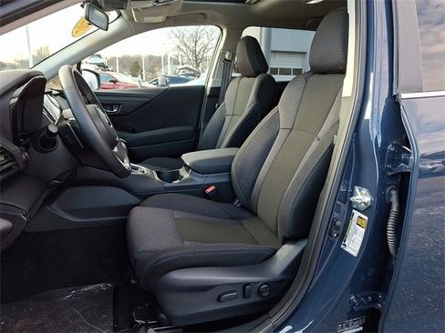 Used 2025 Subaru Outback Premium image 13