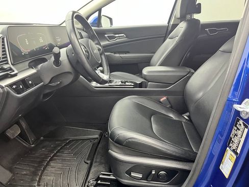 Used 2023 Kia Sportage EX FWD image 18