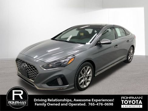 Used 2018 Hyundai Sonata Limited FWD image 2