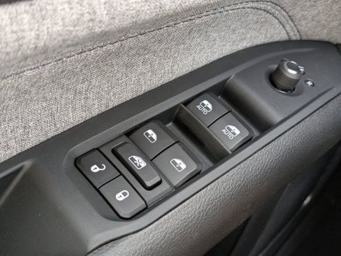 New 2026 Jeep Compass Latitude image 20