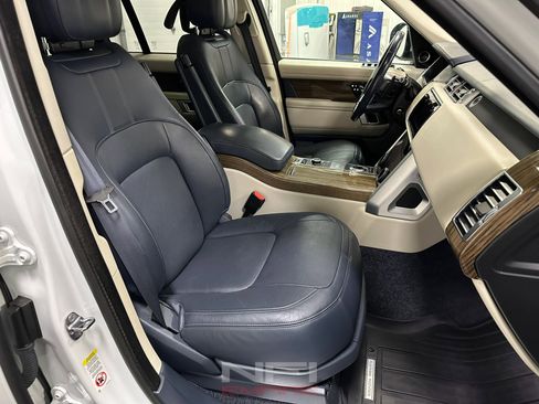 Used 2018 Land Rover Range Rover Supercharged image 38