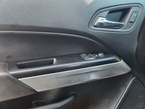 Used 2022 Chevrolet Colorado LT w/ Fleet Safety Package image 23