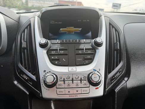 Used 2017 Chevrolet Equinox LS image 16