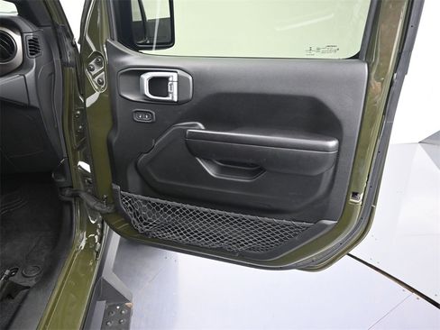 Used 2020 Jeep Wrangler Unlimited Willys image 20