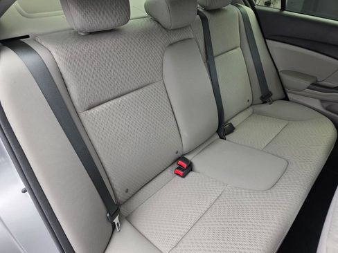 Used 2015 Honda Civic LX image 27