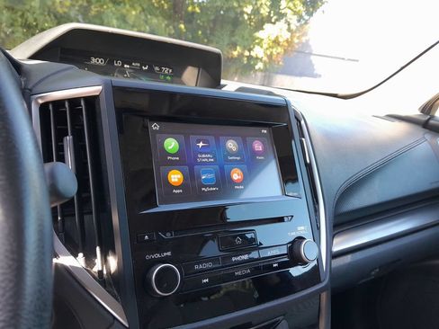 Used 2019 Subaru Forester Premium AWD/4WD image 23