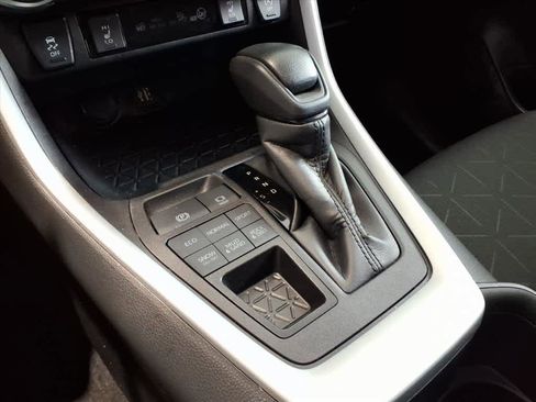 Used 2023 Toyota RAV4 XLE image 15