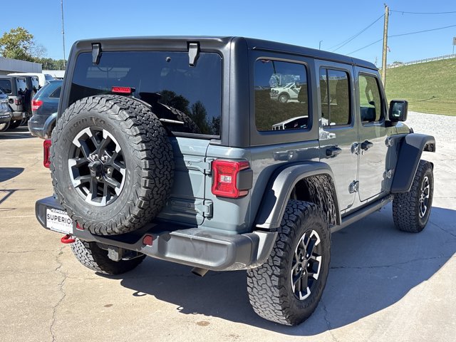 Used 2026 Jeep Wrangler Unlimited Rubicon AWD/4WD image 3