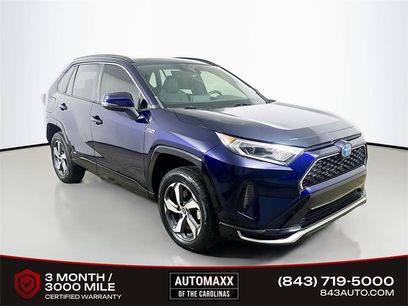 Used 2021 Toyota RAV4 SE w/ Weather & Moonroof Package